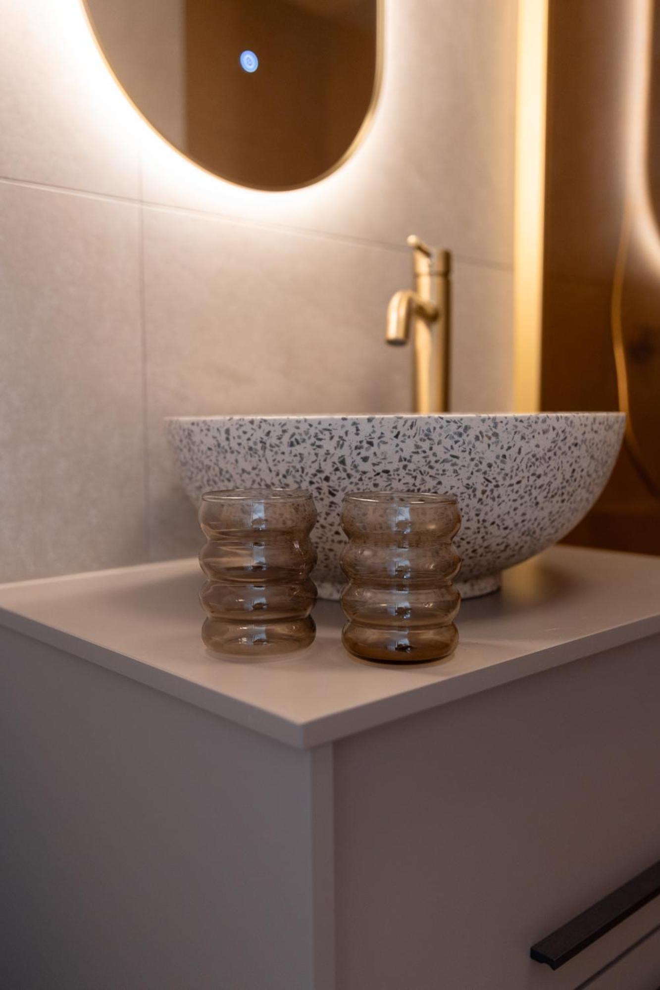Le Virage Bistro En Hotel マーストリヒト エクステリア 写真